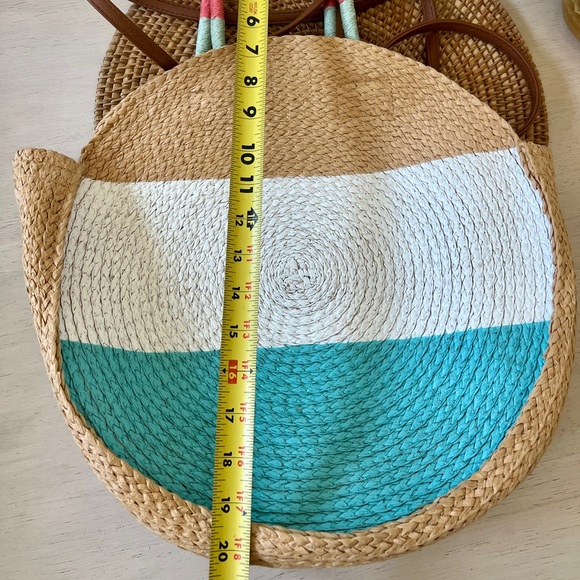 Time & Tru Circle Straw Handbag 15.5" - Beach Summer - Picture 10 of 10